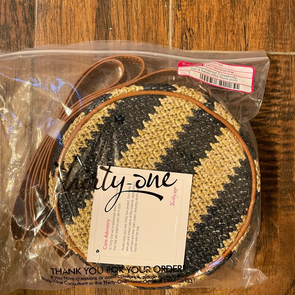 Thirty-One RoundAbout Crossbody